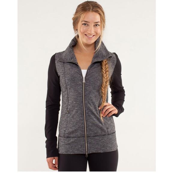 Lululemon Daily Yoga Jacket Coco Pique Black / Black SZ 6
